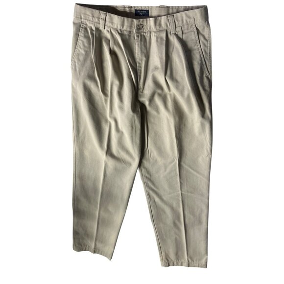 Dockers Mens Classic Fit Pleated Khaki Pants W36 L32 100% Cotton Beige 46b - Picture 1 of 7